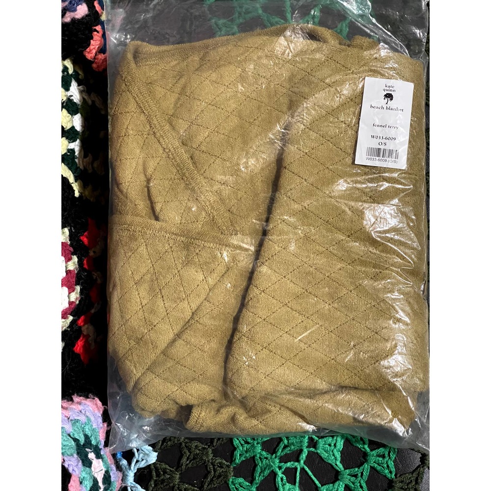 Kate Quinn Beach Blanket Fennel Terry NWT